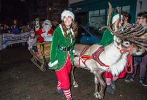 Reindeer Sleigh Pull parade hire